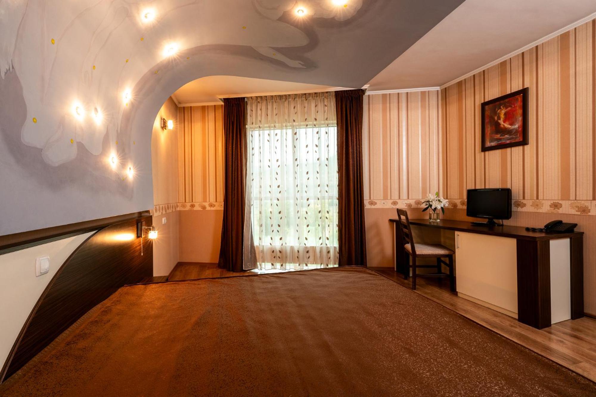 Spa Hotel Holiday Velingrad Exteriör bild