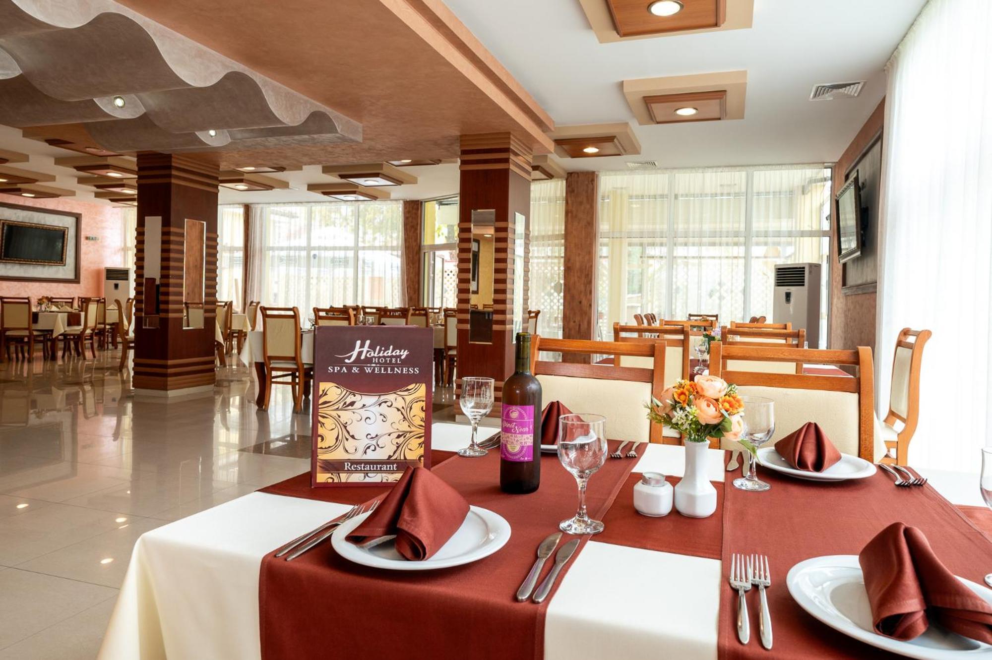 Spa Hotel Holiday Velingrad Exteriör bild